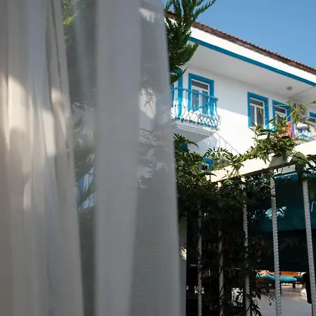 Mavi Yaprak Hotel