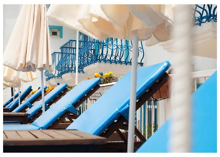 Mavi Yaprak מלון *